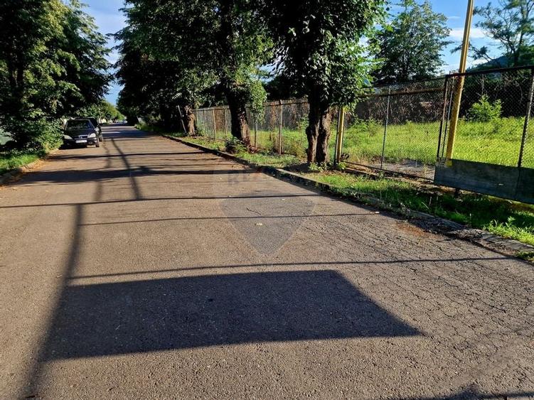 Teren 1,749mp Piatra-Neamt / Strada Zambilelor - 18