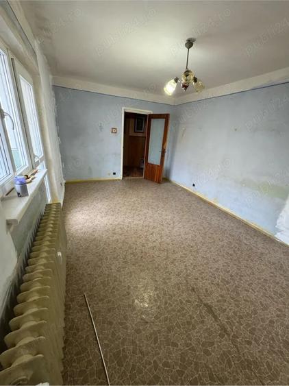 Proprietar, doua camere 1984, Rahova Margeanului, disponibil imediat - 5