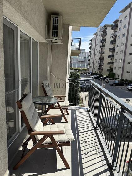 Apartament cu 2 camere decomandat, mobilat în Păcii