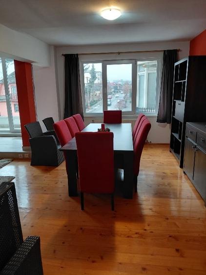 De vânzare: apartament frumos renovat cu 2 terase în centrul oraș - 1