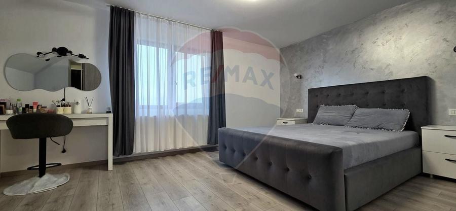 Casă / Vilă cu 5 camere de vânzare - 5