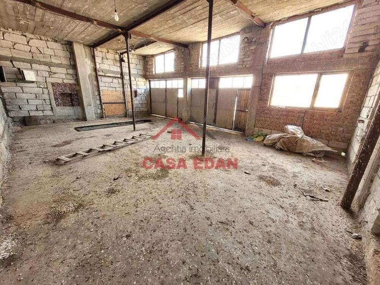 Casa si hala in Baicoi--78.500e - 11