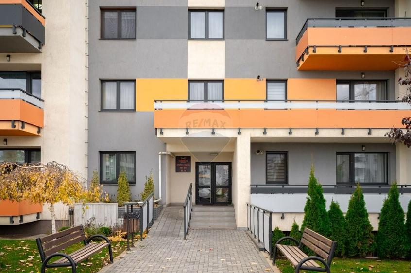 Apartament cu 2 camere,  2 băi și parcare subterană în Tractorul - 13