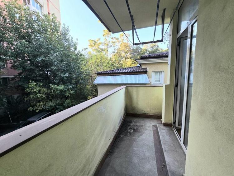 Vanzare duplex, Intrarea Episcopul Radu Nr 9 - 28