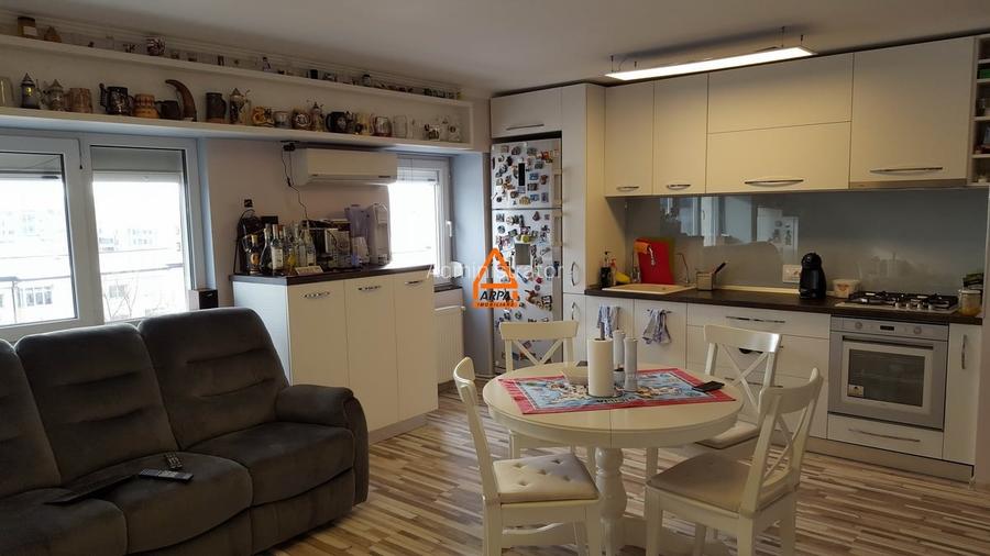 Apartament 3 camere – 70 mp Centru Sf. Lazar – Palas Apartament 3 camere – 70 mp Centru Sf. Lazar – Palas