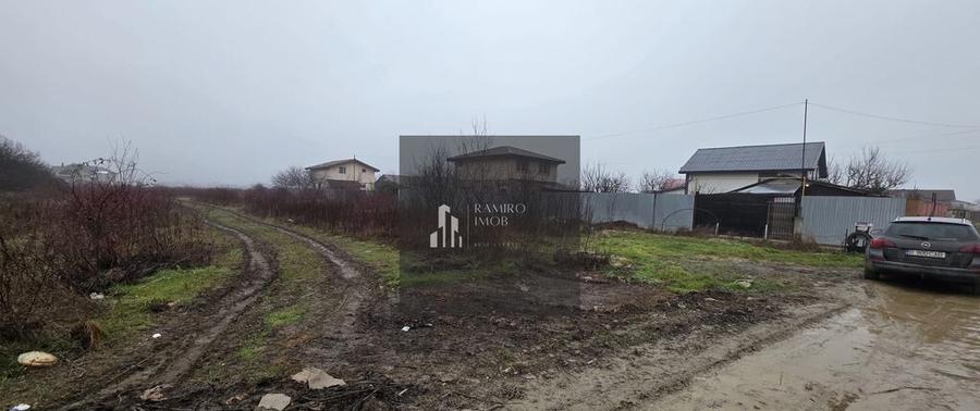 Teren 1 decembrie 2300 MP - strada Rasaritului - 10