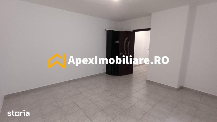 Garsonieră decomandată în Drumul Taberei