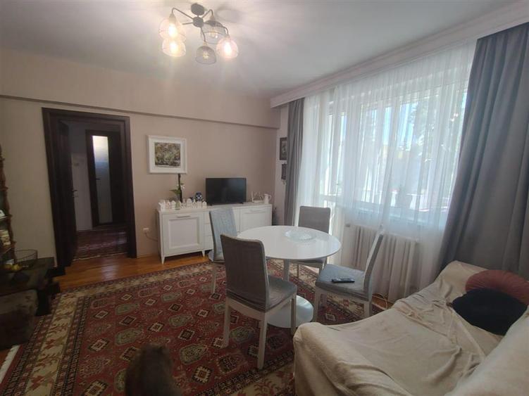 Apartament cu 3 camere | Ultracentral |  Etaj 2 | 3c-4461 - 1