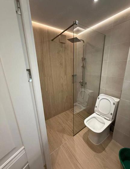 Garsoniera de inchiriat in zona 1 Decembrie in apropierea metroului - 3