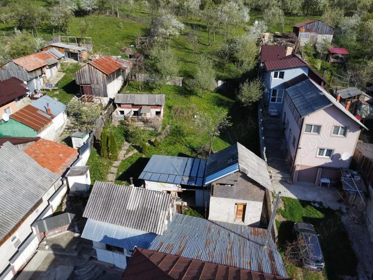 Casa cu teren in zona Dambovi?a - 5