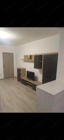 Proprietar inchiriez apartament cu doua camere! - 4