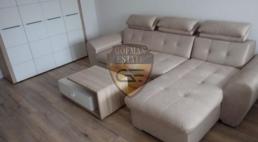 3 camere Constanta Ultracentral Tomis Mall, balcon, centrala gaz etaj 1 cu lift - 1