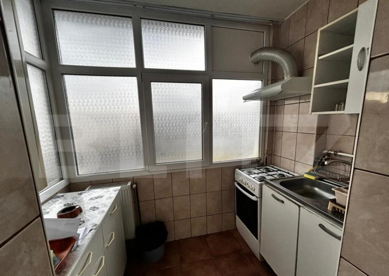 Apartament cu 2 camere, 55 mp, zona Centrala - 1