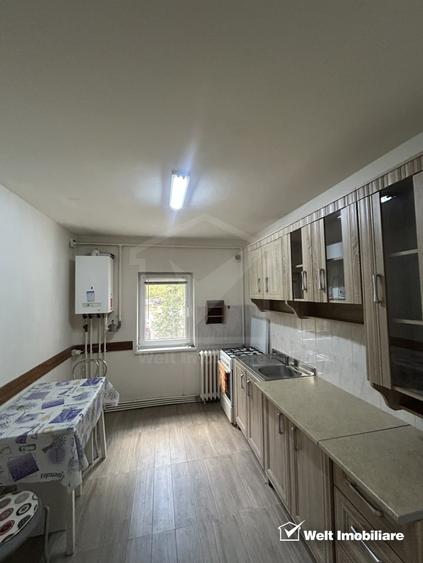 Apartament cu 2 camere semidecomandat, mobilat în Mănăștur