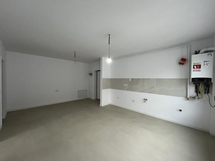 CALITATE GARANTATA, ASFALT, APARTAMENTE CU 2 CAMERE - 4