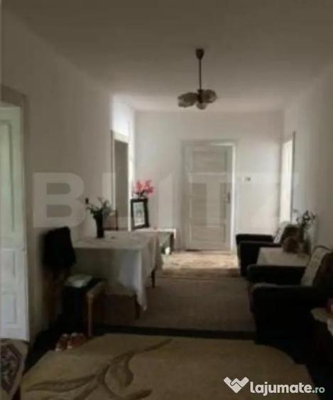 Casa de vanzare, cu 6 camere, 218,44 mp, zona Tasnad - 5