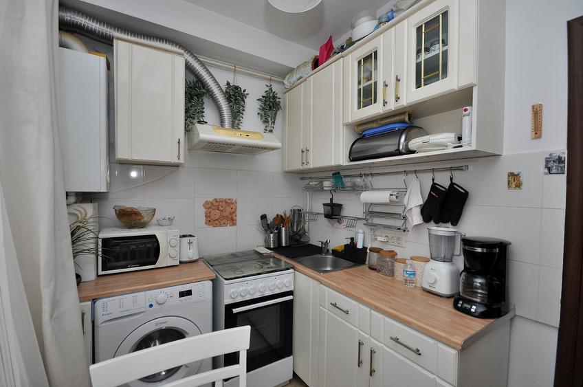 Drumul Taberei Ghencea Drumul Cooperativei garsoniera mobilata etaj 1, bloc nou - 7