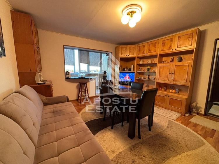 Apartament 3 camere,centrala proprie,Soarelui