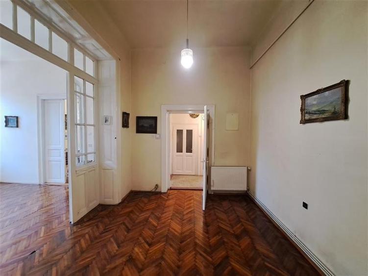 Apartament cu 3 camere, 92 mp utili, situat in zona Semicentrala! - 10