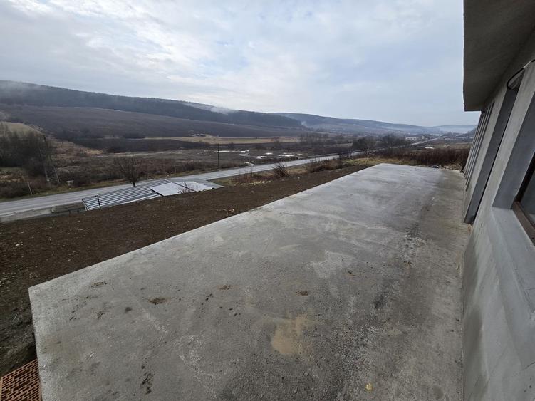 Casa 4 camere,2 băi,127 mp, 618mp teren,  0% comision - 8