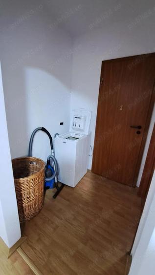 Proprietar. Vand apartament 3 camere et. 1 - 1