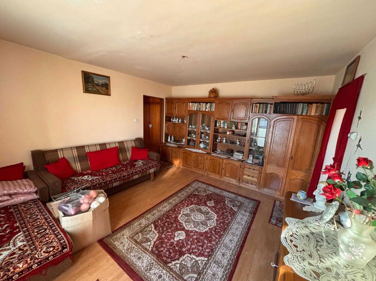 Apartament cu 2 camere, mobilat - 2