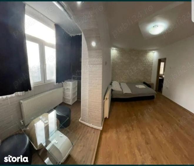 Inchiriez garsoniera - 2