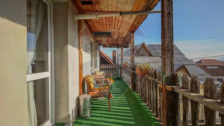 Casa spatioasa si practica, aproape natura si oras- Cartier Darste - 16