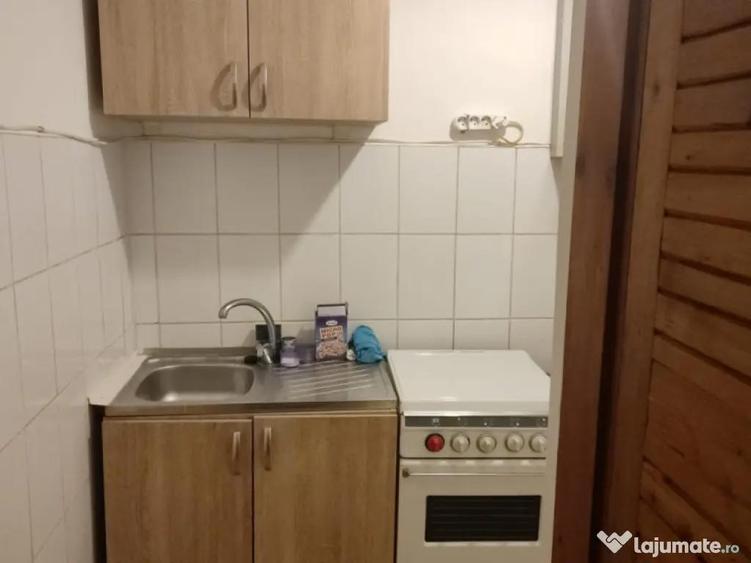 Garsoniera situata la parter 26 mp zona Materna - 1