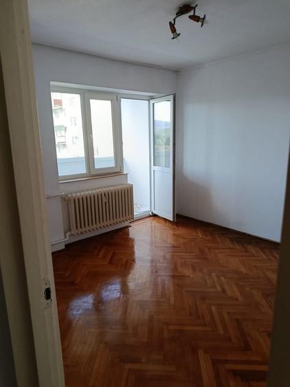 Apartament cu 2 camere în Dosu Bricii