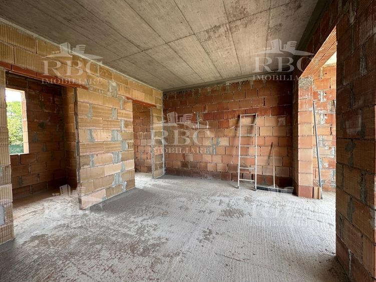 Casa tip duplex in in Floresti zona Terra - 2