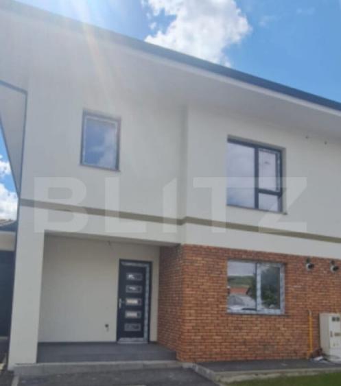 Casa cu 5 camere, 160 mp utili, 200 mp de teren liber, zona - 3