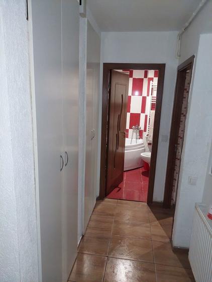 Inchiriez apartament ghimbav - 4