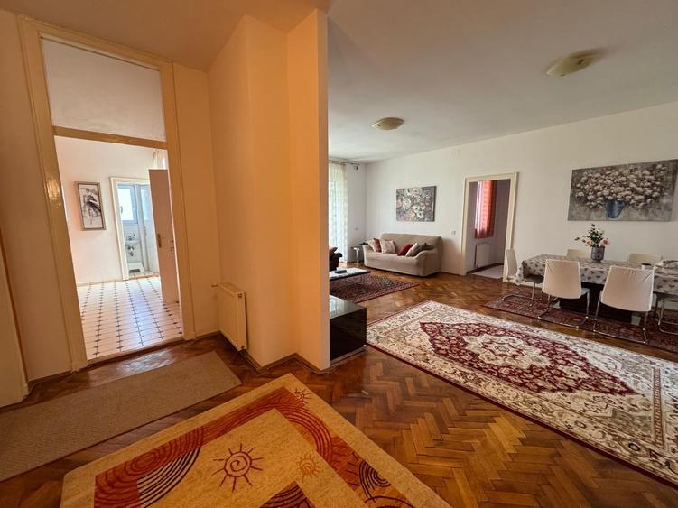 Spatios pentru  locuit si afacere - 13