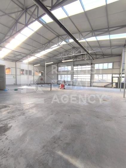 De închiriat – Spațiu Industrial + Depozitare de 612 mp - 3