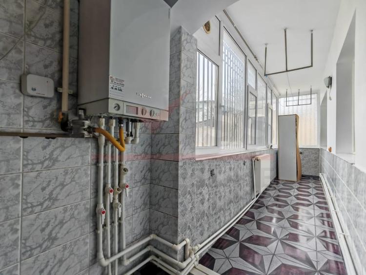 Spatiu Birou | 3 camere | PARCARE | DECOMANDAT | ICIL | termen lung - 9