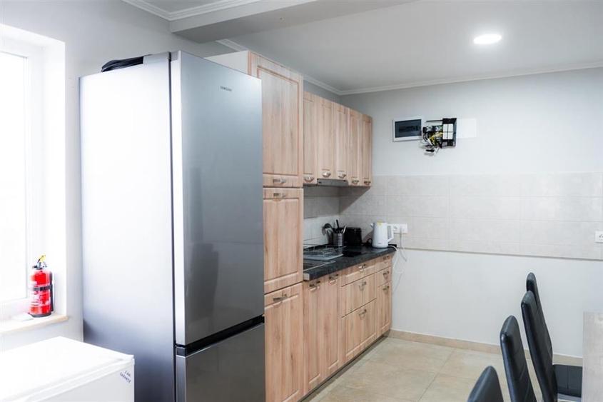 RECO, VILA MODERNA 7 DORMITOARE, BAILE 1 MAI - 4