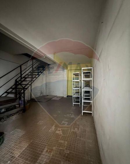 Hala - zona KAUFLAND Burdujeni - 2