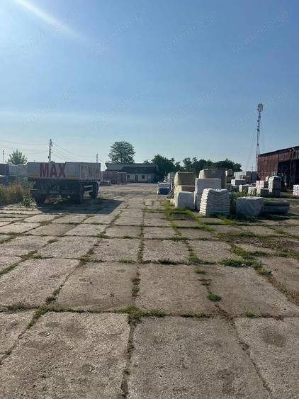 Hala industriala + platforma betonata, zona Sud - 14