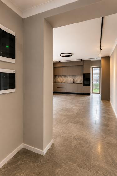 Apartament cu 2 camere semidecomandat în Băneasa