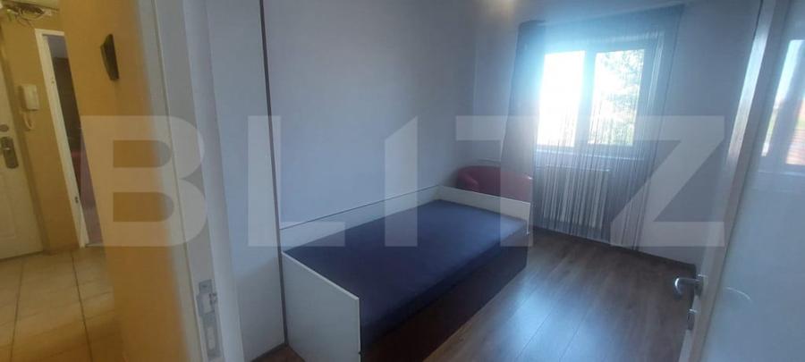 Apartament cu 3 camere decomandat în Nufărul