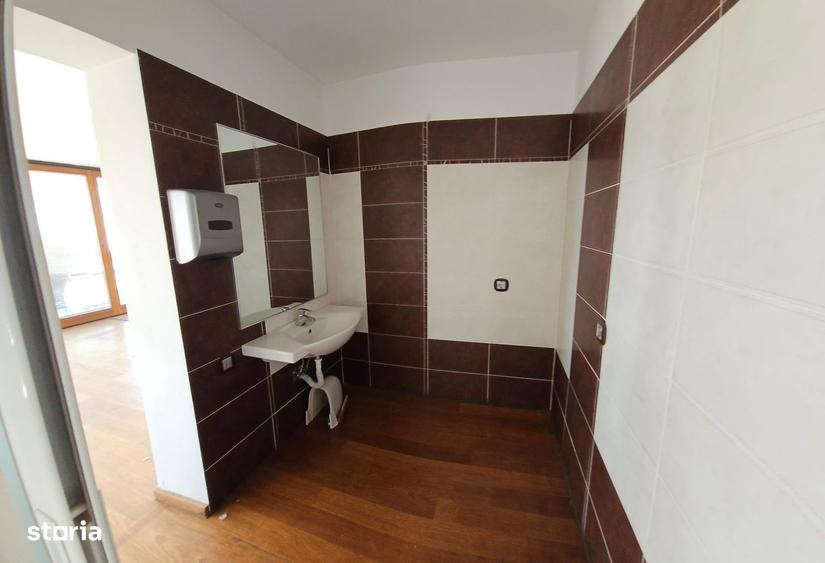 Apartament cu 4 camere în Dorobanți