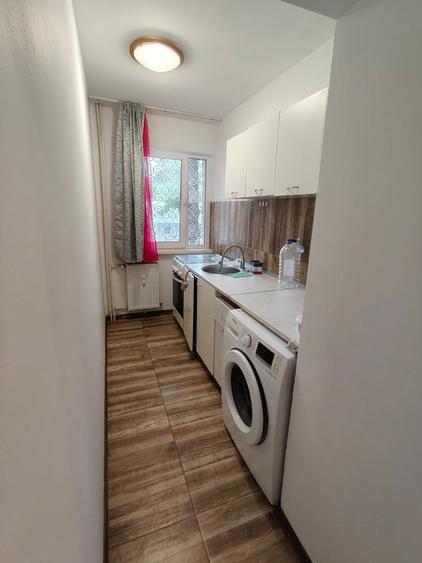 Apartament cu 2 camere semidecomandat în Abator
