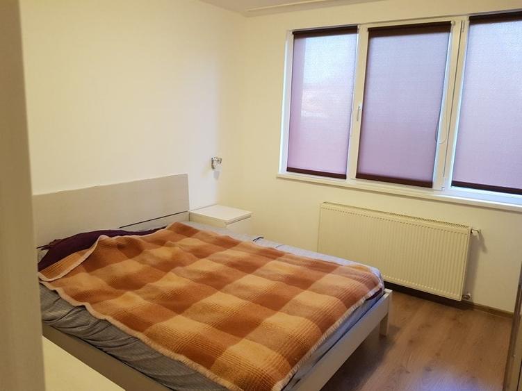 Apartament cu 2 camere semidecomandat, mobilat în Micro I