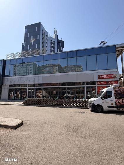 Spațiu comercial, de 231 mp, în Ultracentral