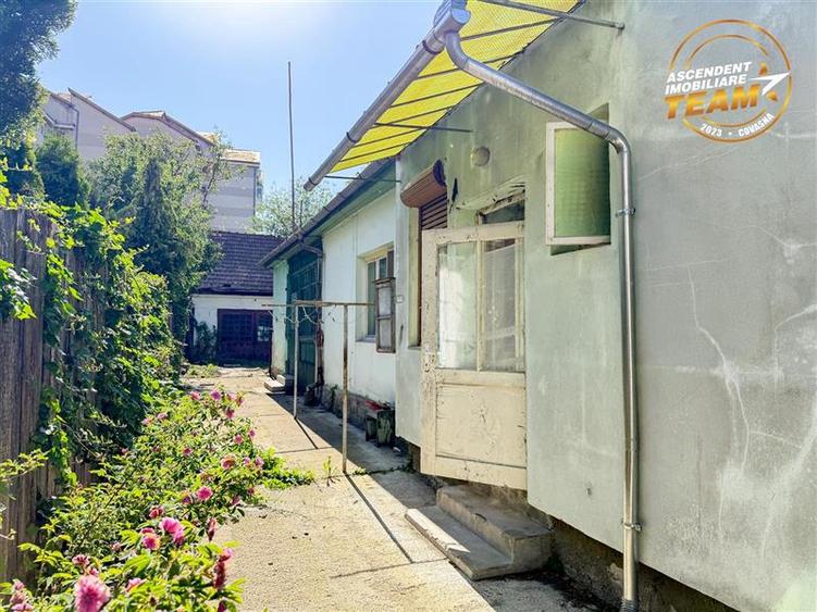 Casă individuală cu 3 camere cu Canalizare în Lenin