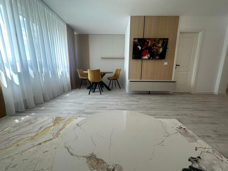Apartament cu 2 camere semidecomandat în Frumoasa