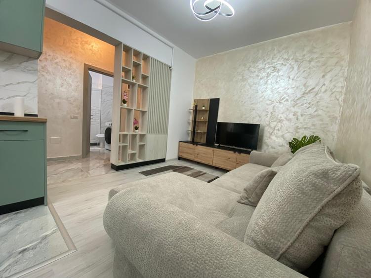Apartament cu 2 camere semidecomandat în Militari