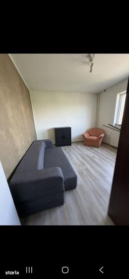 Apartament cu 2 camere decomandat în Vest