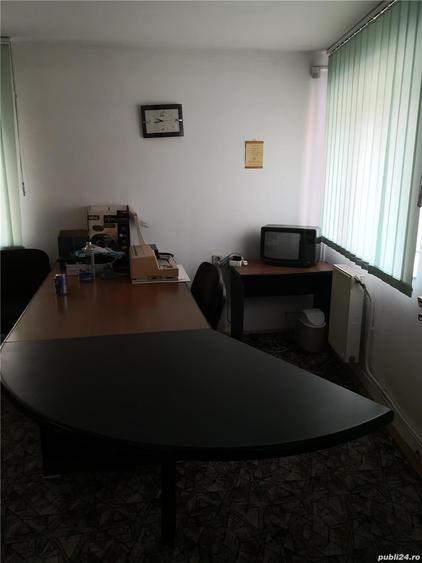 Spațiu comercial, de 100 mp, în Hunedoara